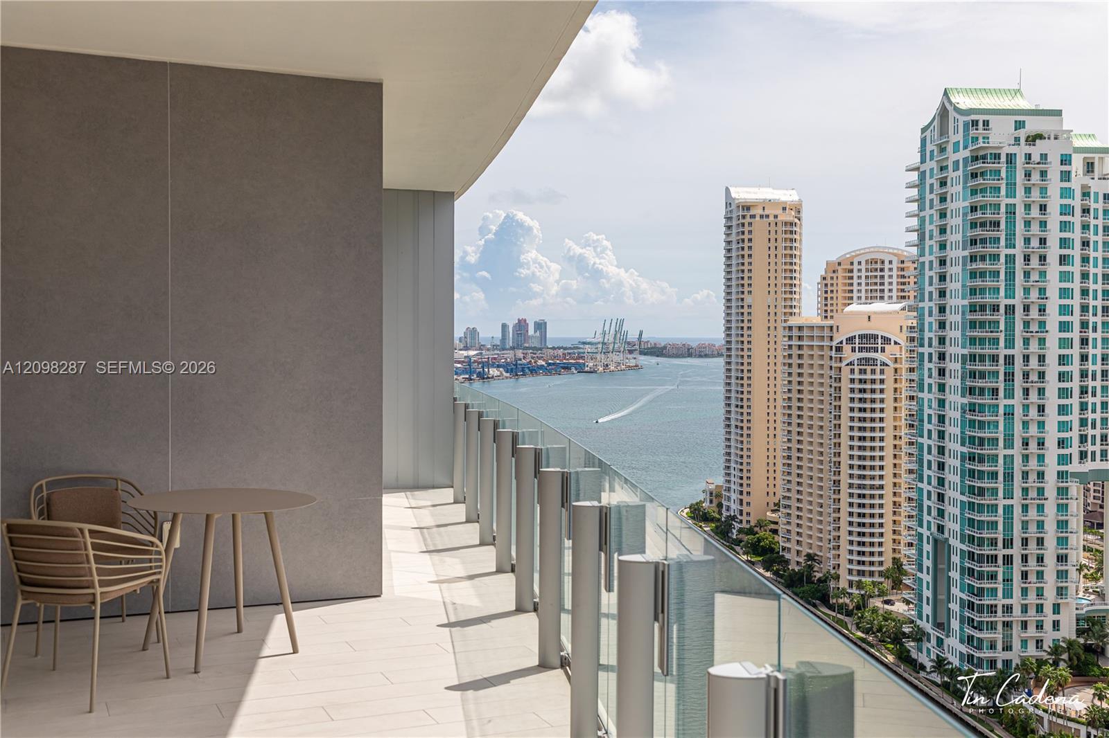 300 Biscayne Boulevard Way # 2606W, Miami FL 33131