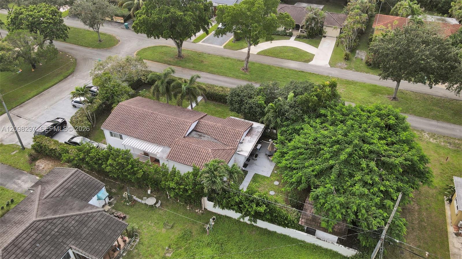 11401 NE 10 AVE, Miami FL 33161 photo 5