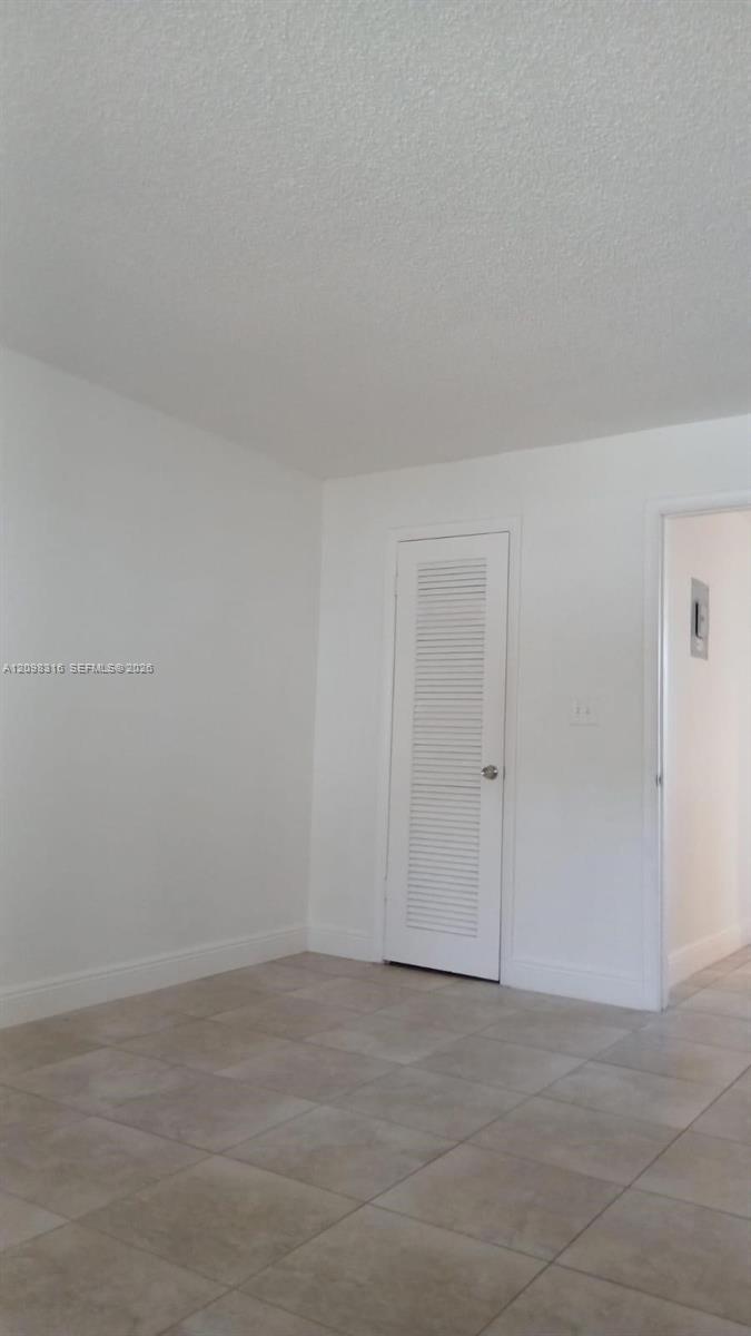 2200 Taylor St # 105, Hollywood FL 33020 photo 2