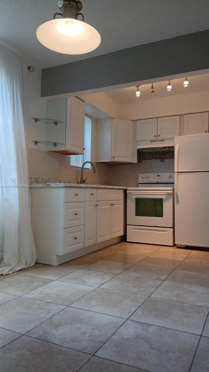 2200 Taylor St # 105, Hollywood FL 33020