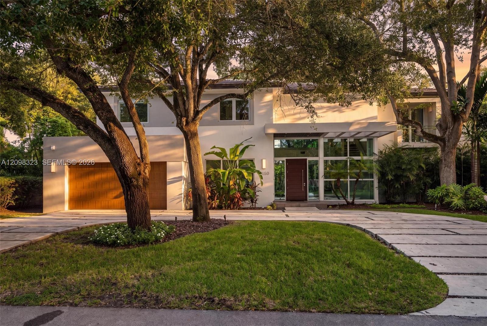 5960 SW 79th St, South Miami FL 33143
