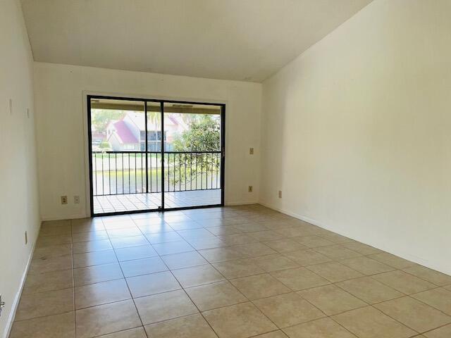 5621 Coach House Circle, Boca Raton FL 33486 photo 5