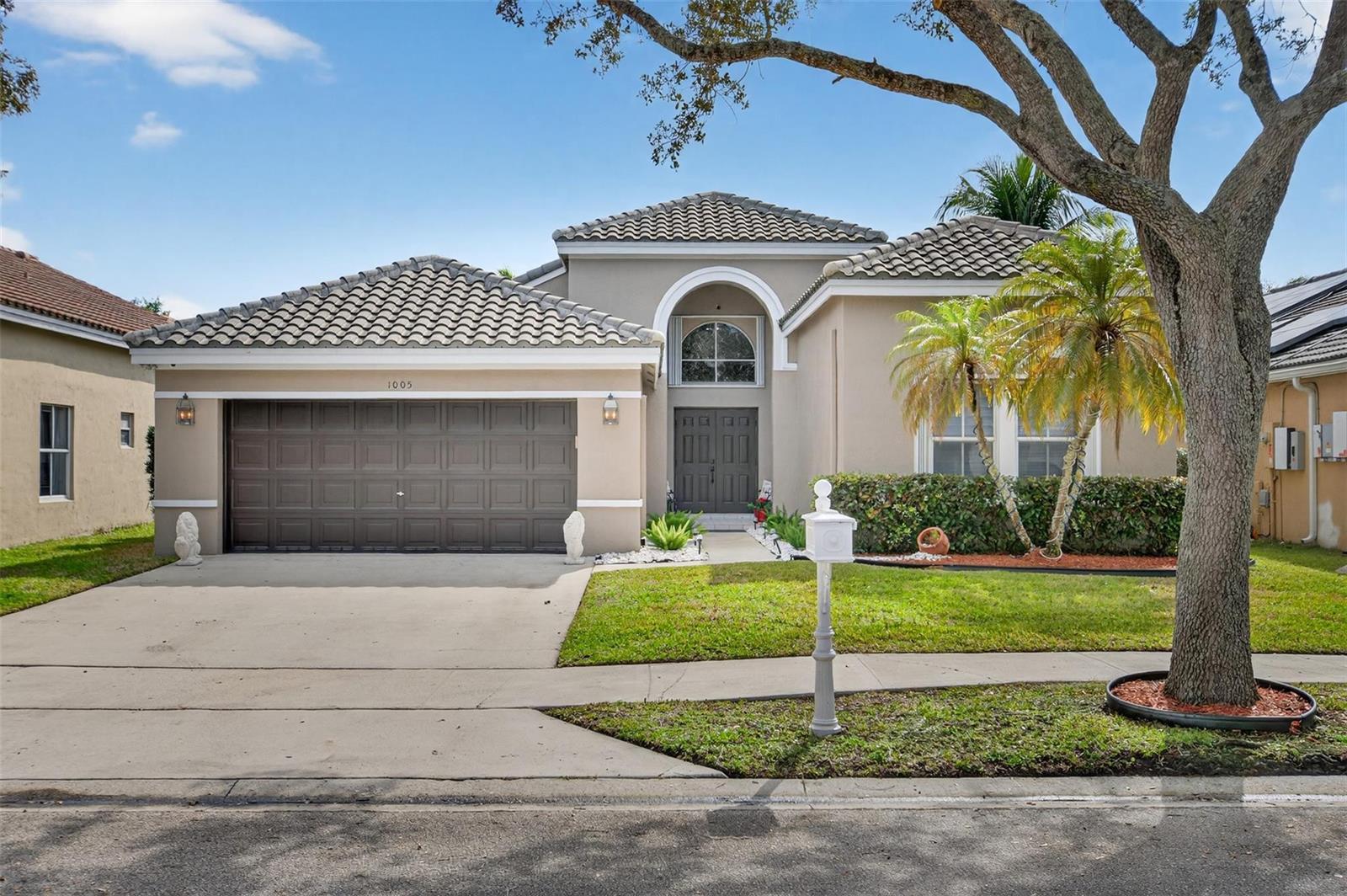 1005 Cedar Falls Drive, Weston FL 33327
