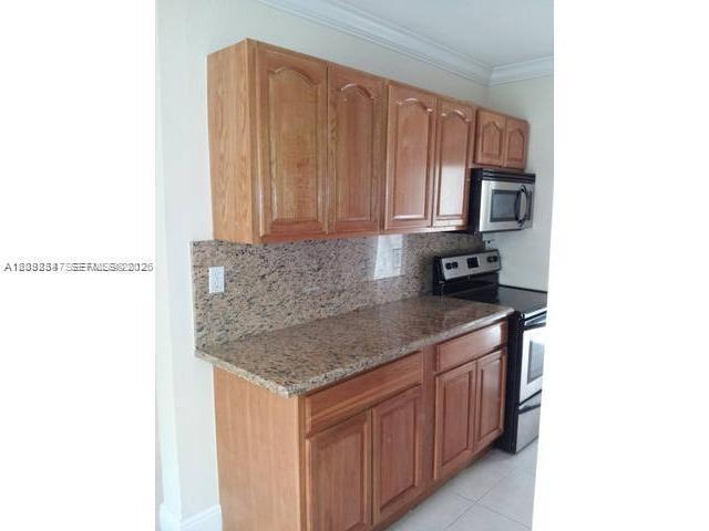95 Edgewater Dr # 201, Coral Gables FL 33133 photo 2