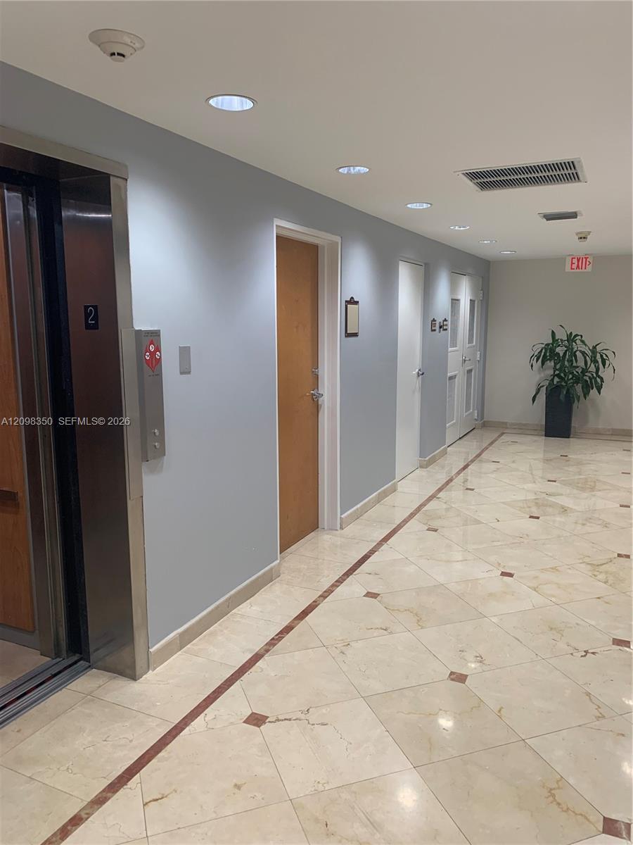 Pinecrest, FL 33156 photo 2