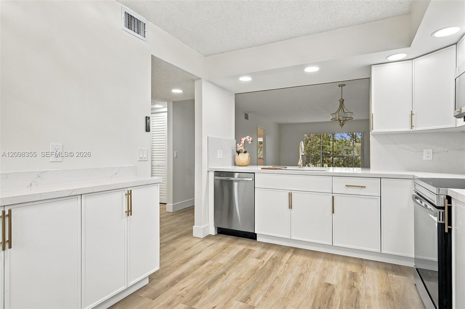 1101 SW 128th Ter # 312C, Pembroke Pines FL 33027 photo 4