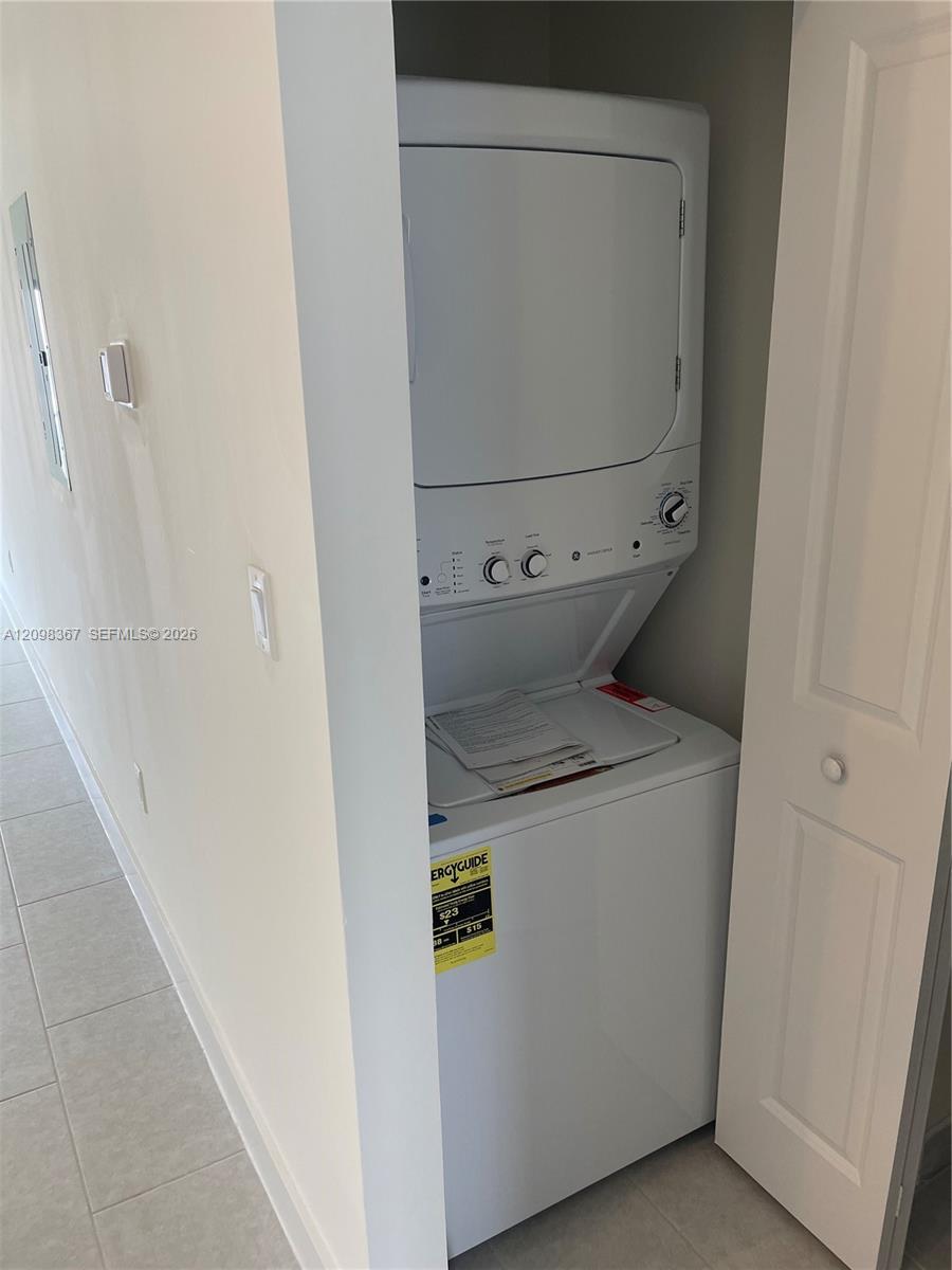8167 NW 41st St # 404, Doral FL 33166 photo 3