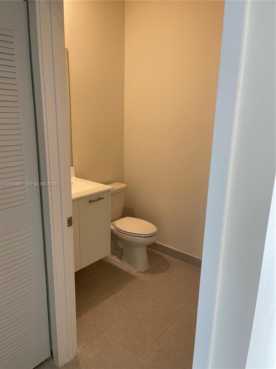 8167 NW 41st St # 404, Doral FL 33166 photo 5