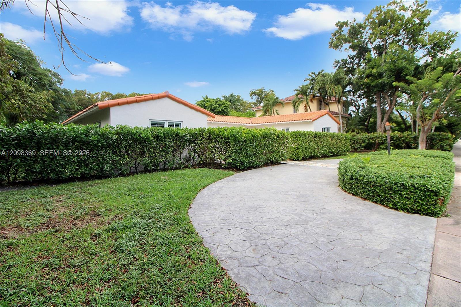 1110 Wallace St, Coral Gables FL 33134 photo 4