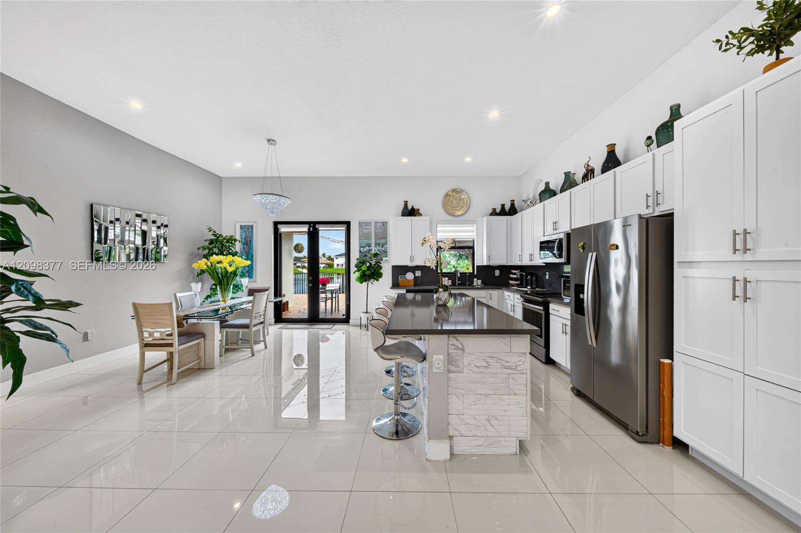15103 SW 30th St, Miami FL 33185 photo 2