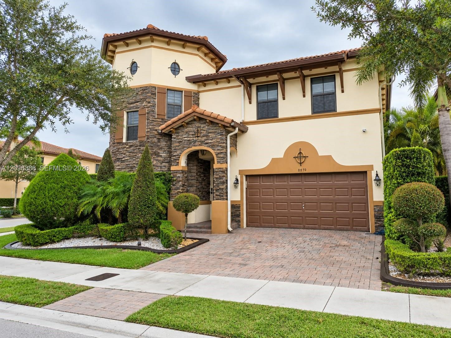 8870 NW 99th Ave # 8870, Doral FL 33178