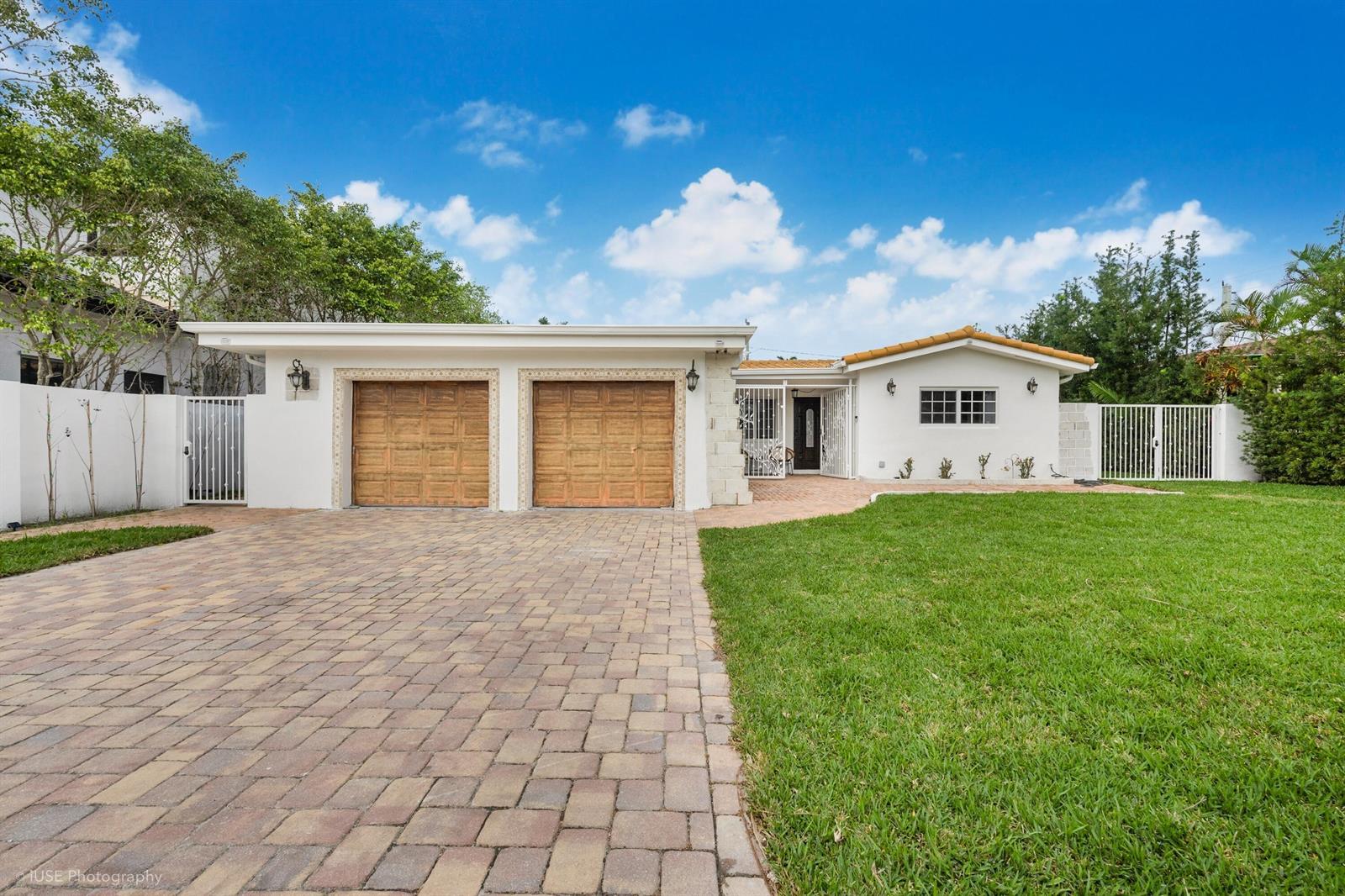 1311 Pierce Street, Hollywood FL 33019