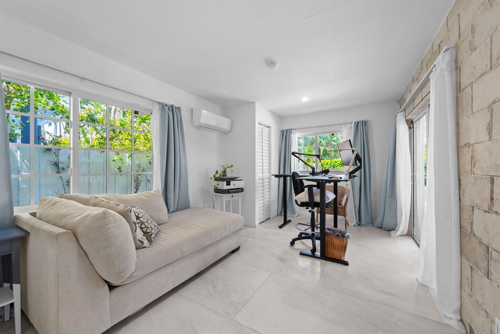 1311 Pierce Street, Hollywood FL 33019 photo 5