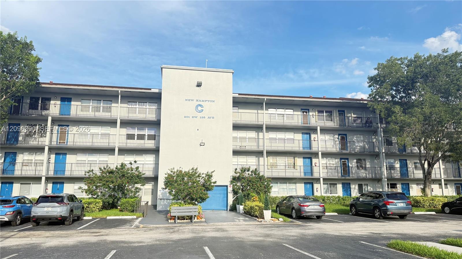 301 SW 135th Ave # 310C, Pembroke Pines FL 33027