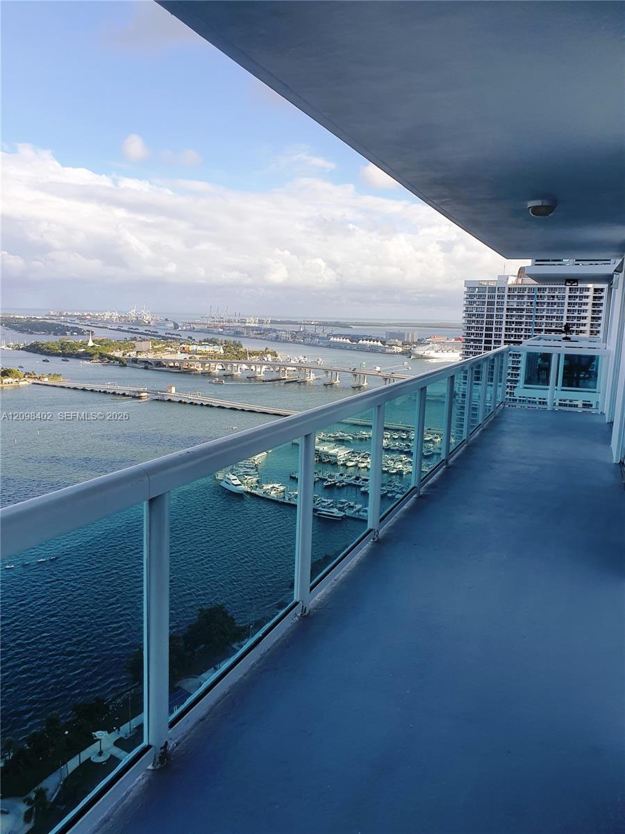 1800 N Bayshore Dr # 3405, Miami FL 33132 photo 2