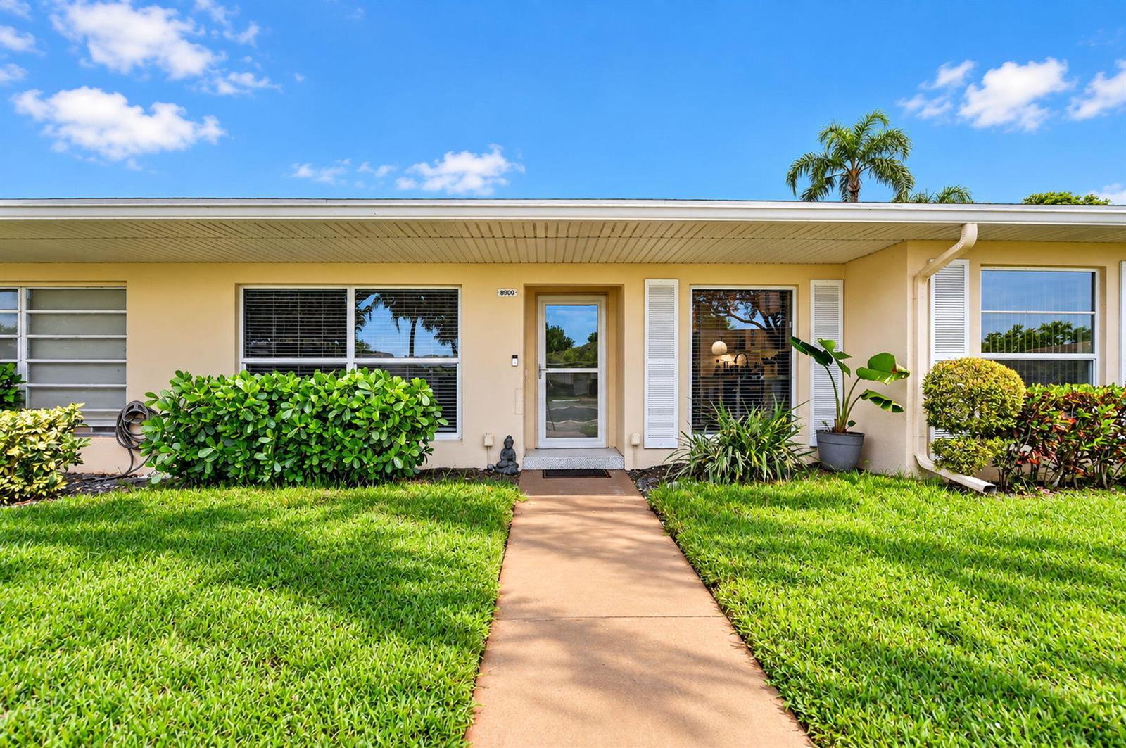 8900 Warwick Drive, Boca Raton FL 33433