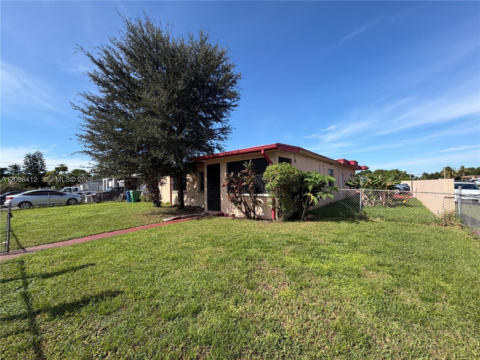 13140 NW 18th Ave, Miami FL 33167