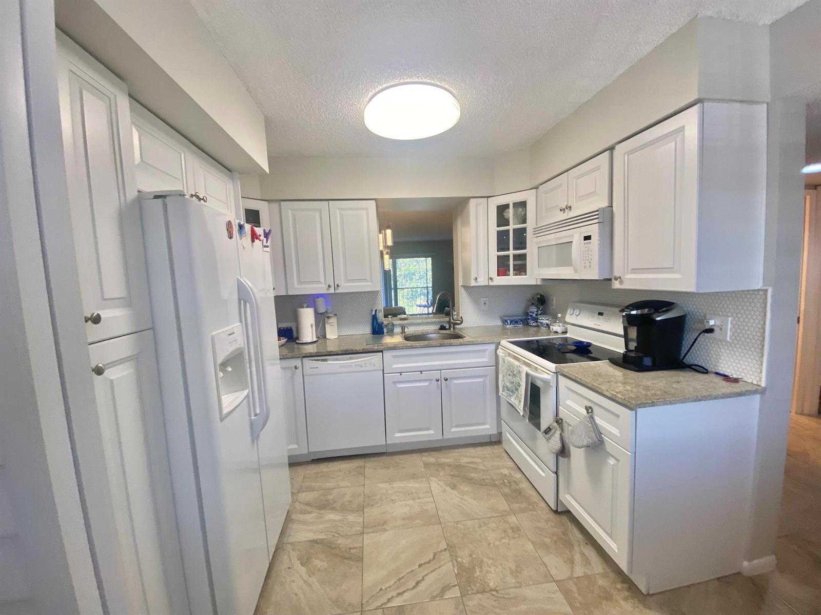 7281 Amberly Lane # 404, Delray Beach FL 33446 photo 3