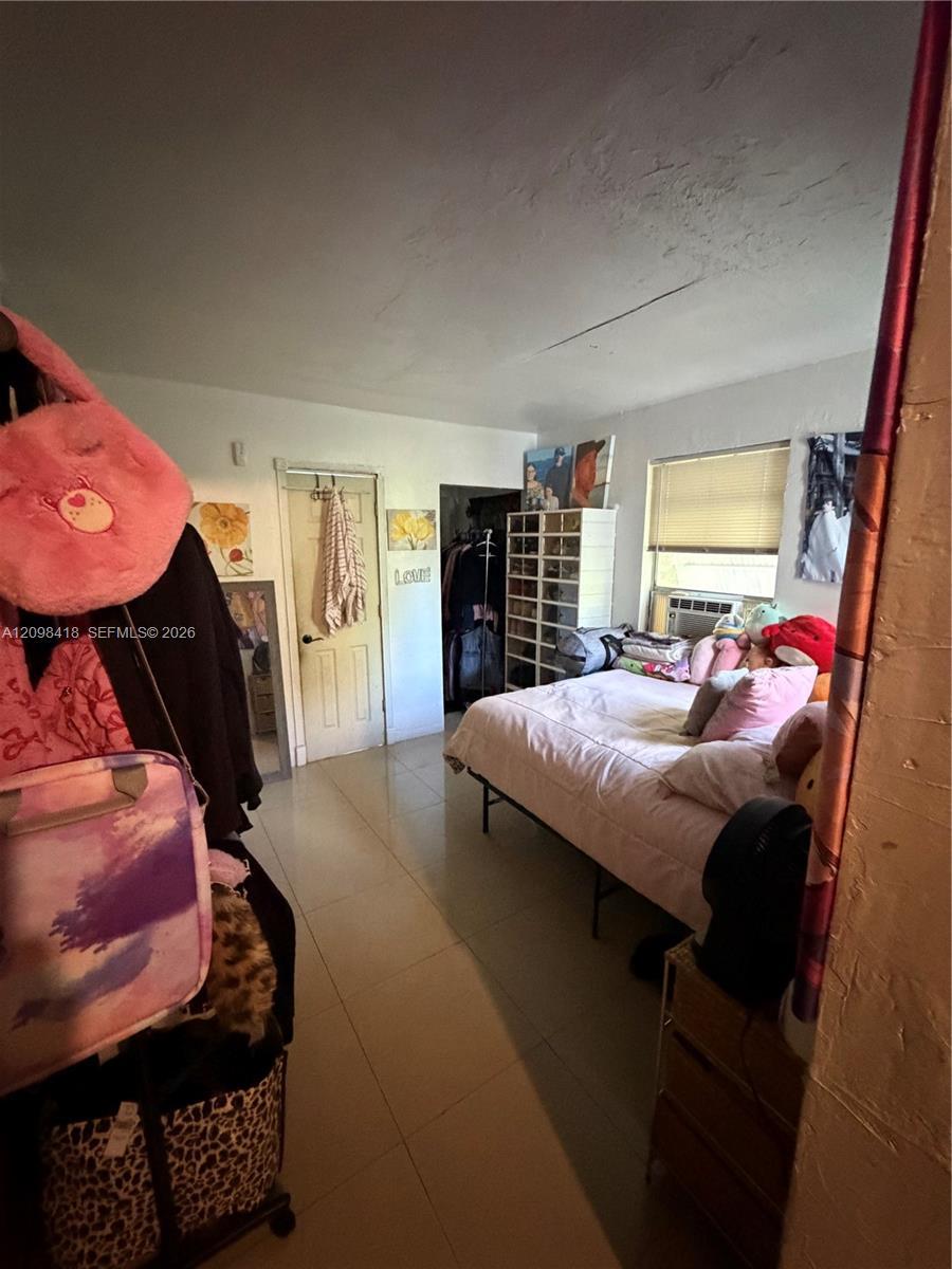 925 NW 52nd St, Miami FL 33127 photo 5