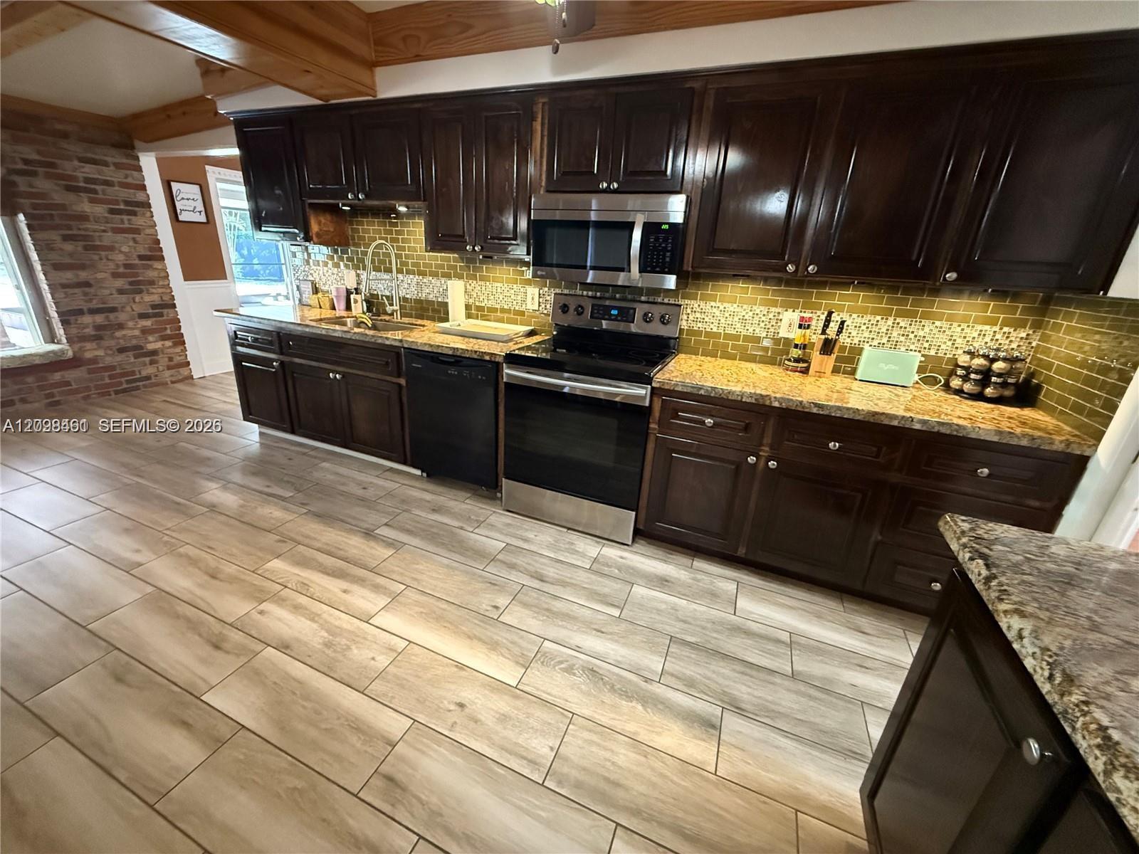 11845 SW 97th Ave, Miami FL 33176 photo 5