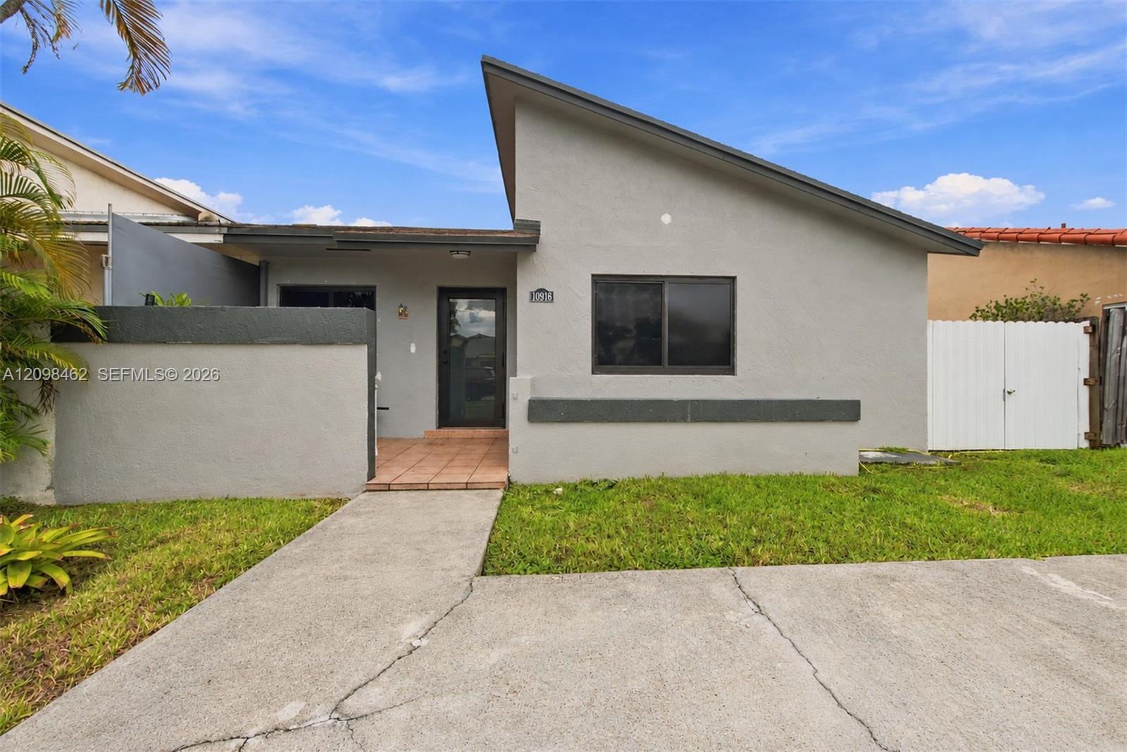 10916 SW 146th Ct, Miami FL 33186
