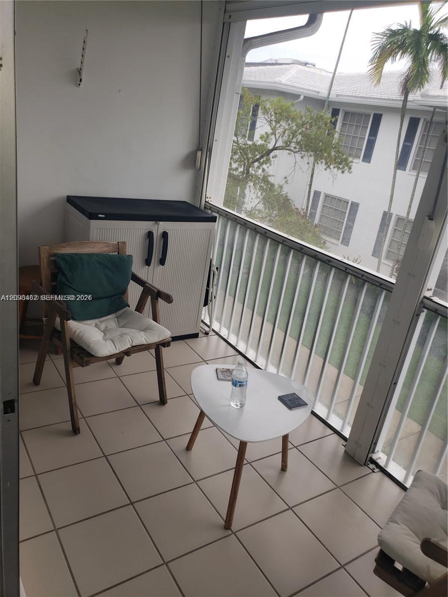 2220 NE 68th St # 1028, Fort Lauderdale FL 33308 photo 4