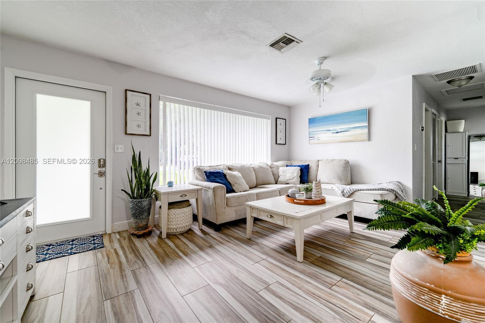 1101 E River Dr, Margate FL 33063 photo 4