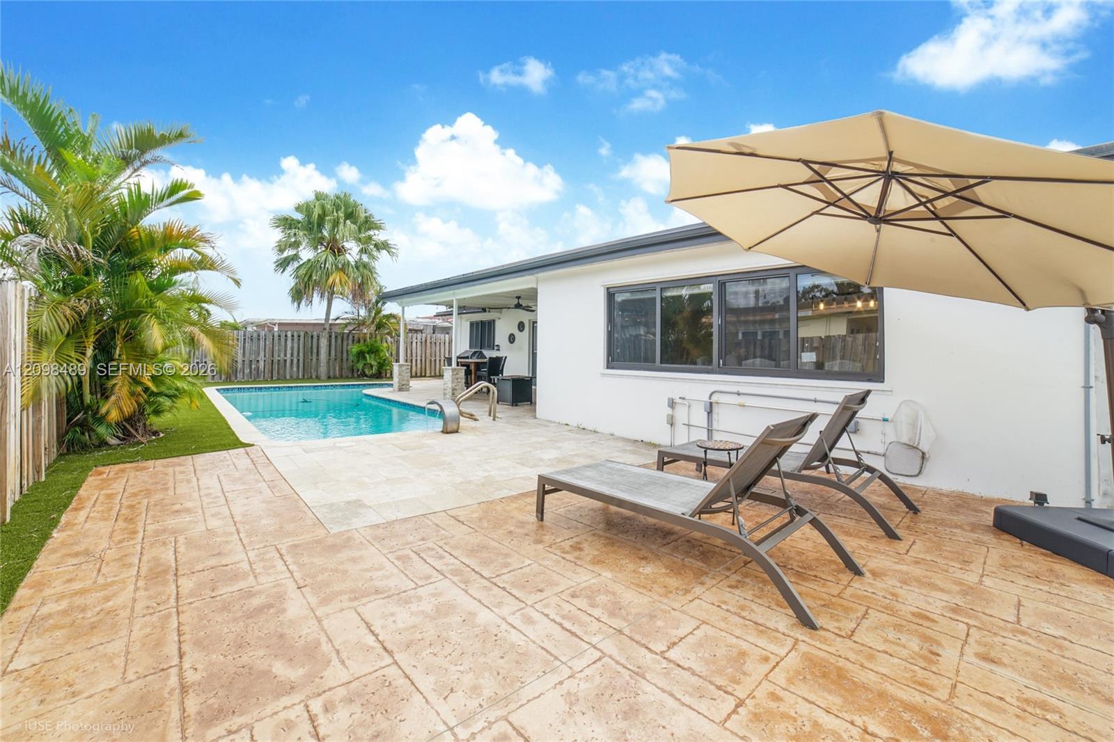 11941 NW 23rd St, Pembroke Pines FL 33026 photo 4