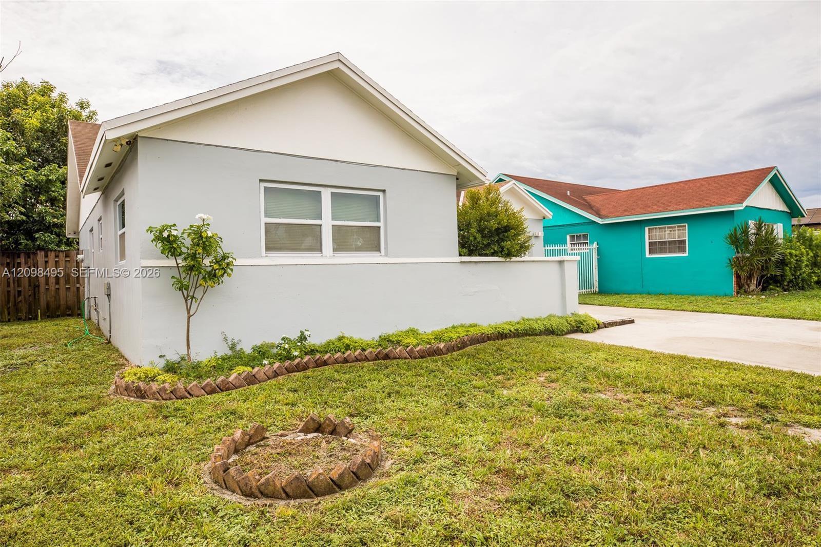 3346 NW 203rd St, Miami Gardens FL 33056 photo 2