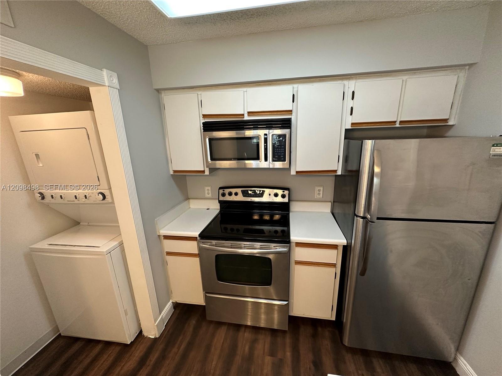 620 S Park Rd # 2, Hollywood FL 33021 photo 4