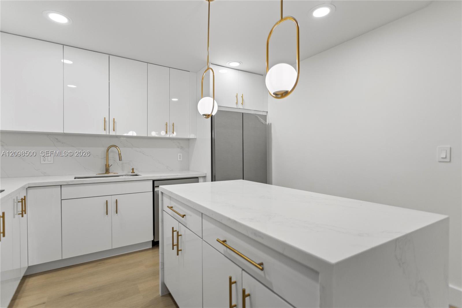 5401 Fillmore St, Hollywood FL 33021 photo 3
