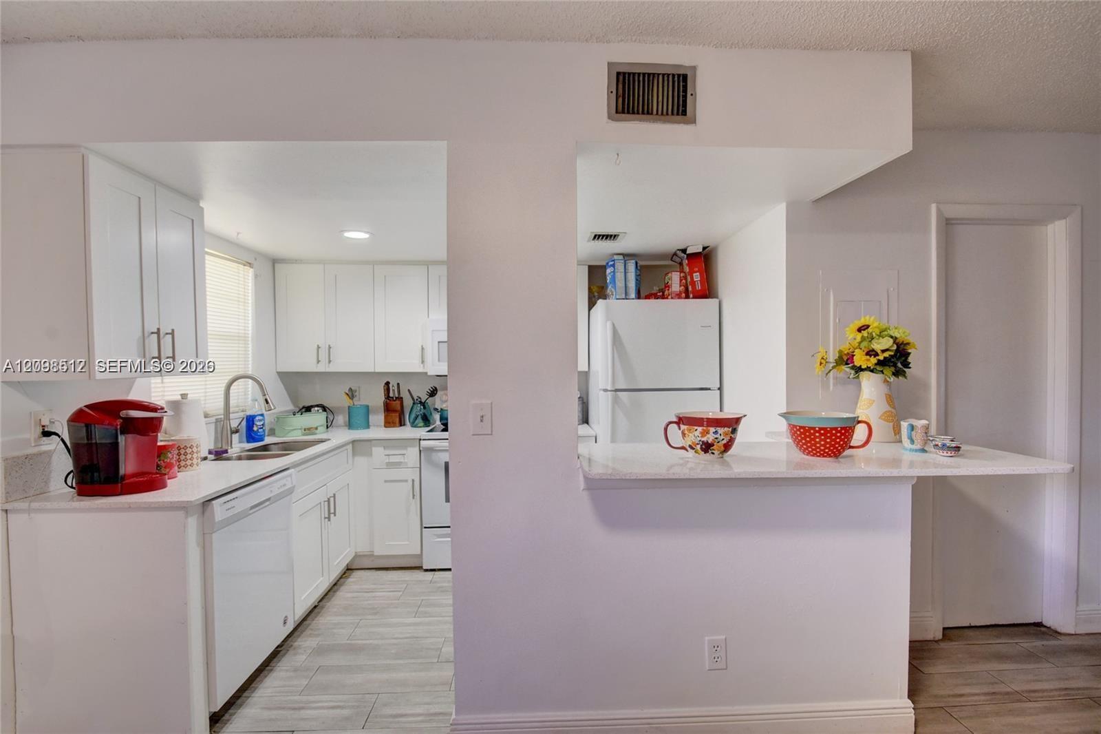 7831 NW 44th Ct # 7833, Coral Springs FL 33065 photo 4