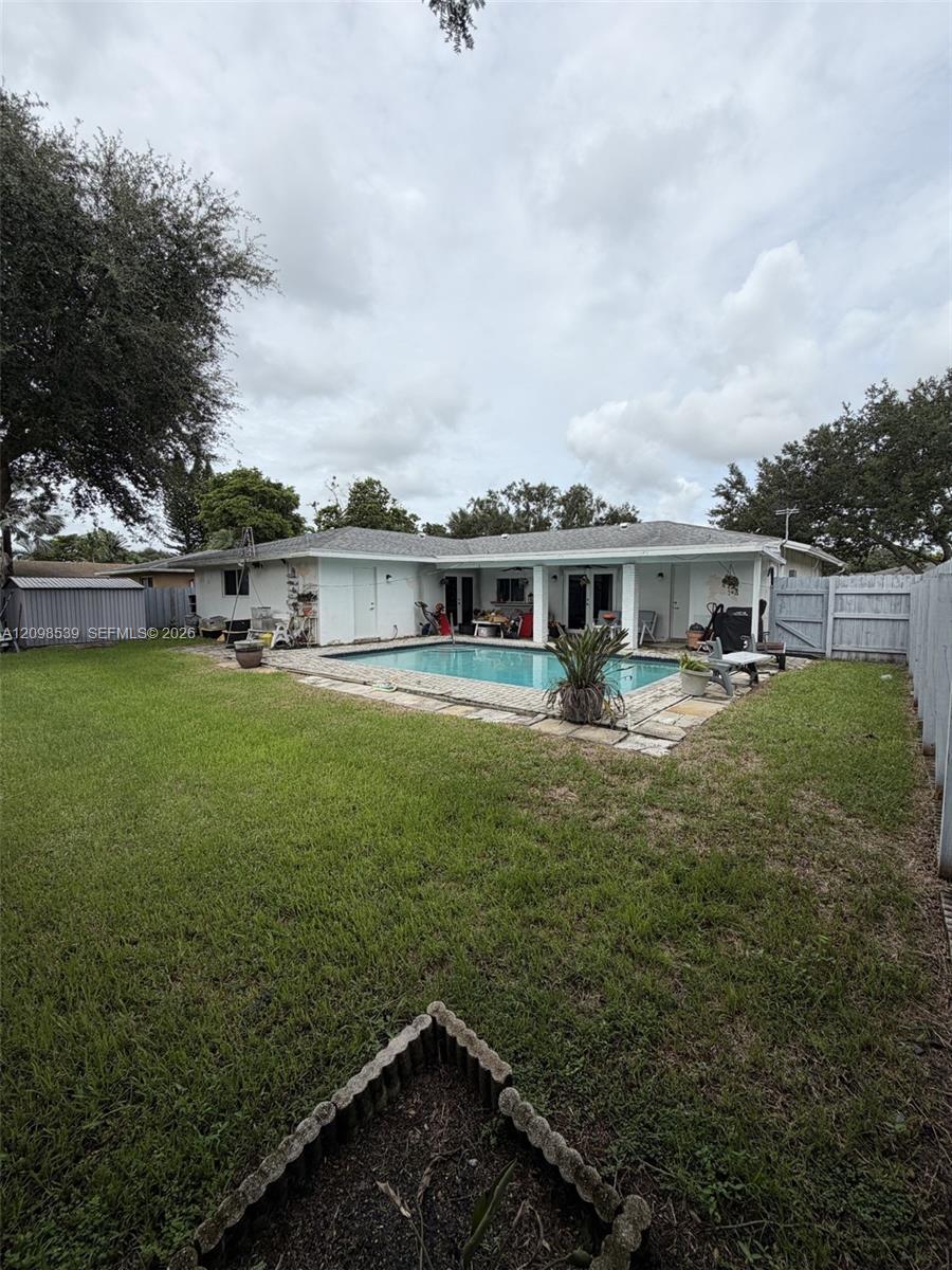 8410 SW 26th Pl, Davie FL 33328 photo 5