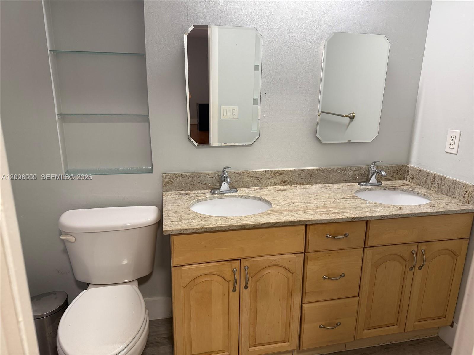 3331 Farragut St # 8D, Hollywood FL 33021 photo 4