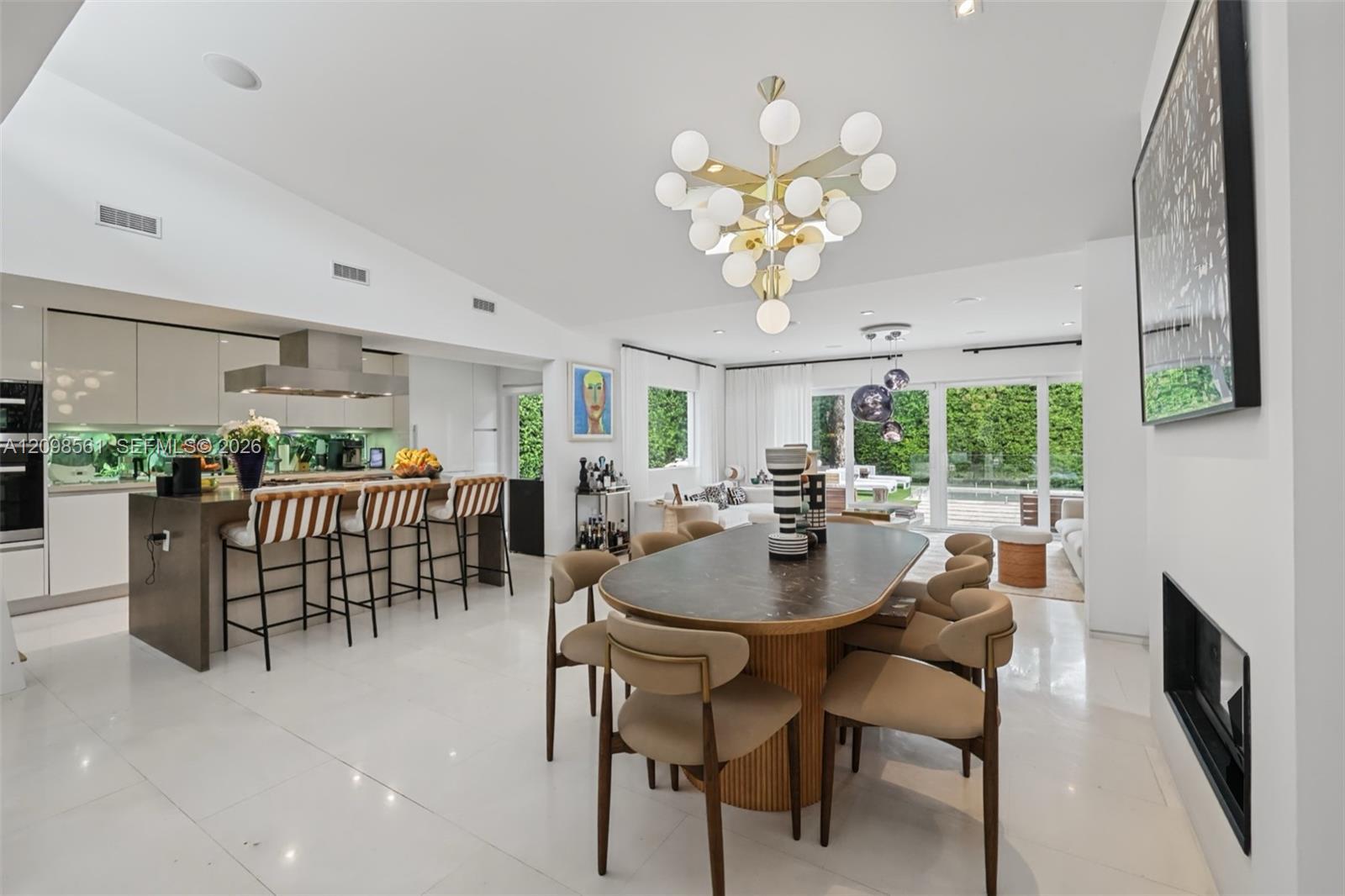 5815 N Bay Rd, Miami Beach FL 33140 photo 5