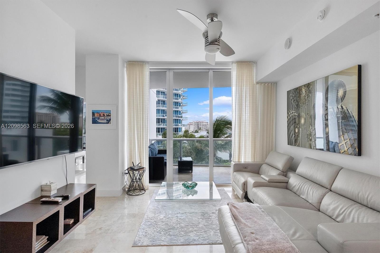 50 S Pointe Dr # 704, Miami Beach FL 33139 photo 2