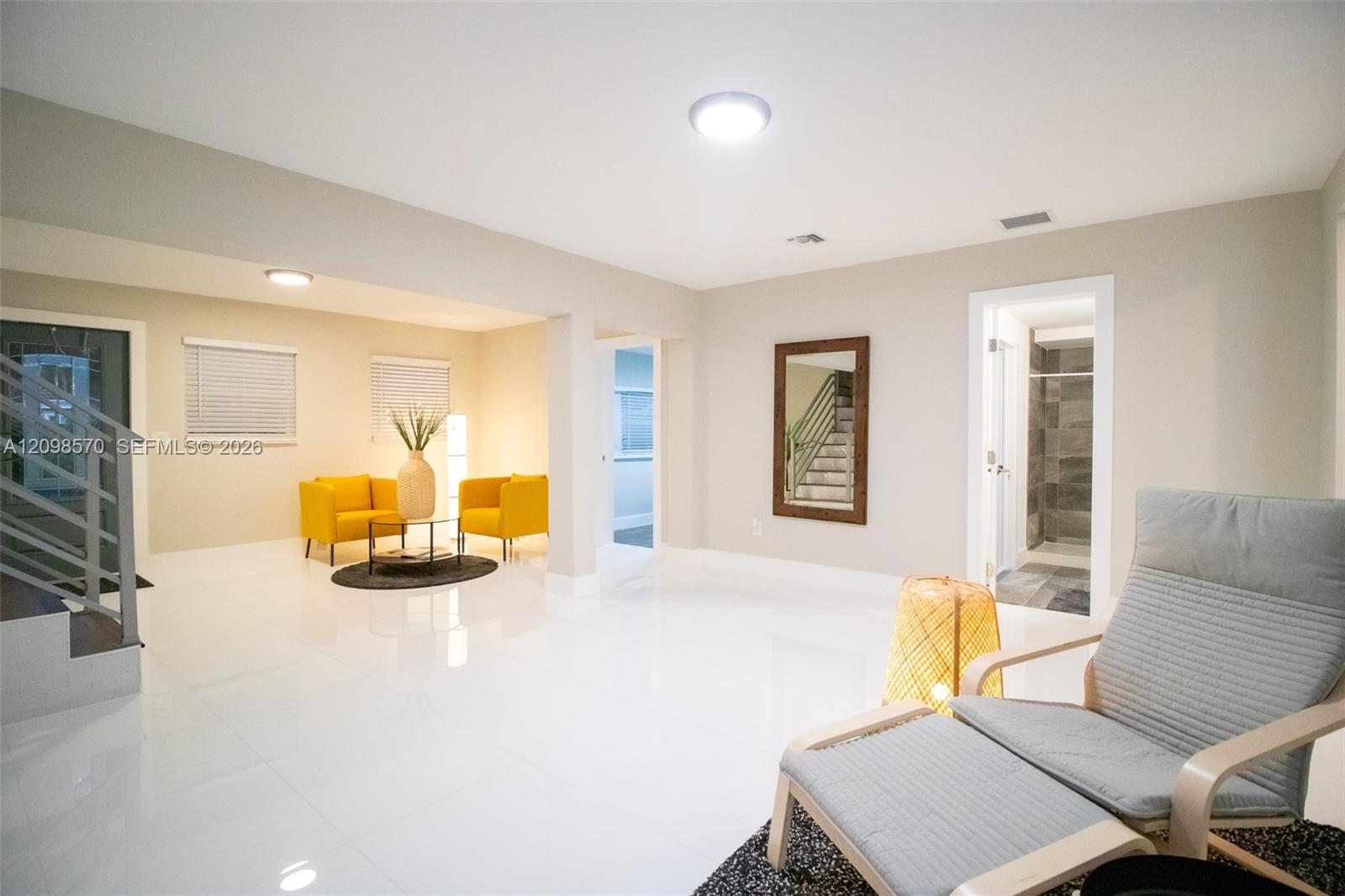 1321 NE 14th St, Fort Lauderdale FL 33304 photo 3