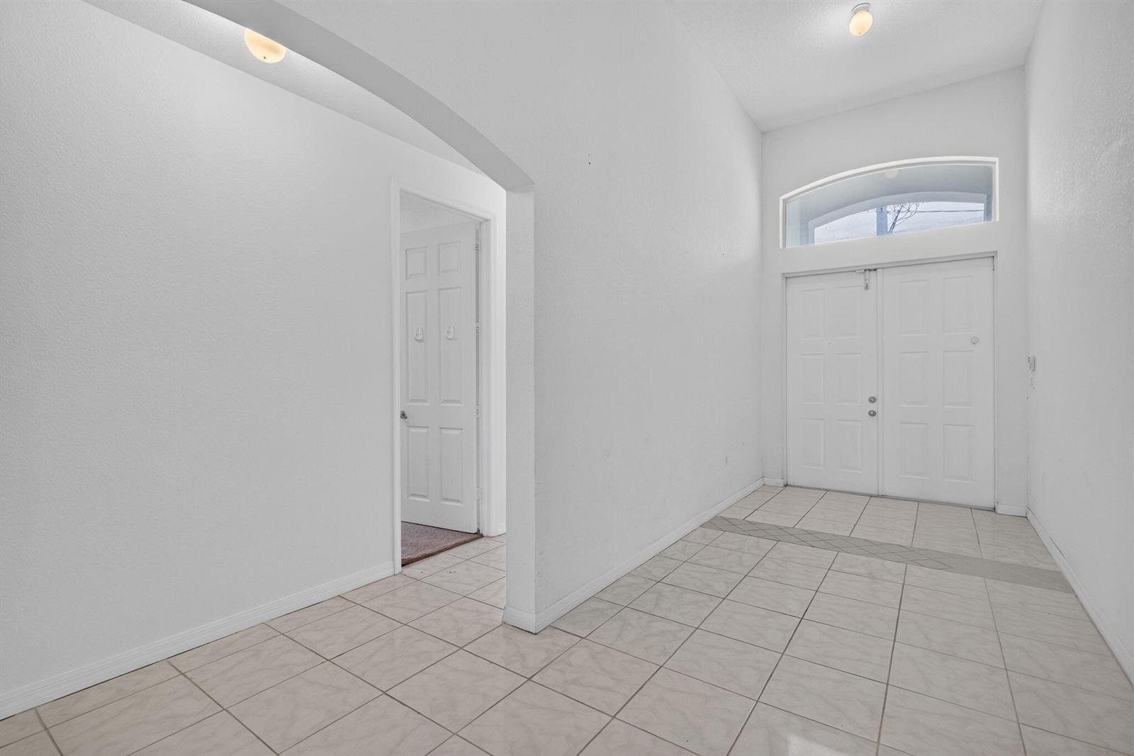 900 SE 2ND Avenue, Dania Beach FL 33004 photo 4