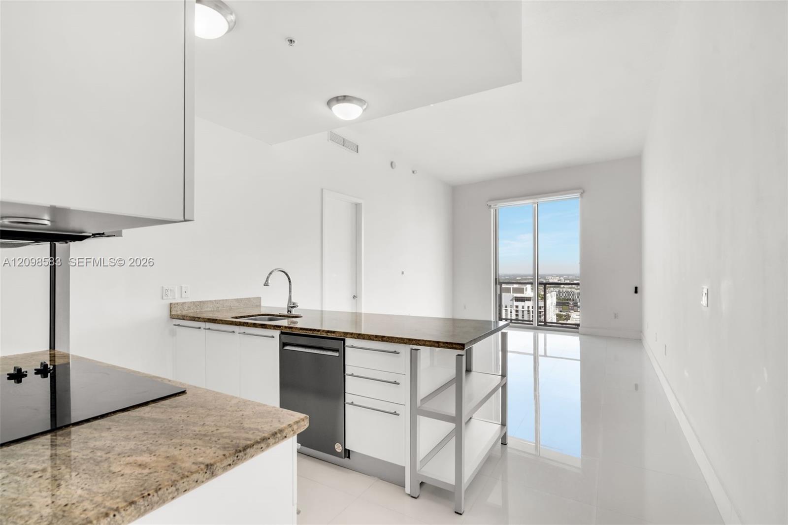 185 SW 7th St # 4401, Miami FL 33130