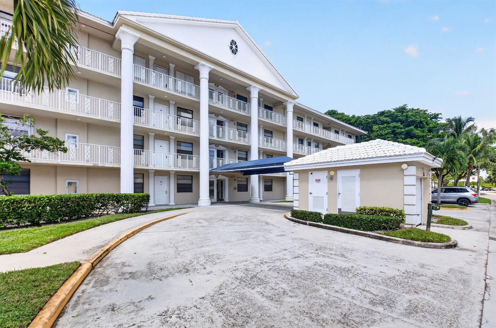 3507 VILLAGE Boulevard # 105, West Palm Beach FL 33409 photo 2