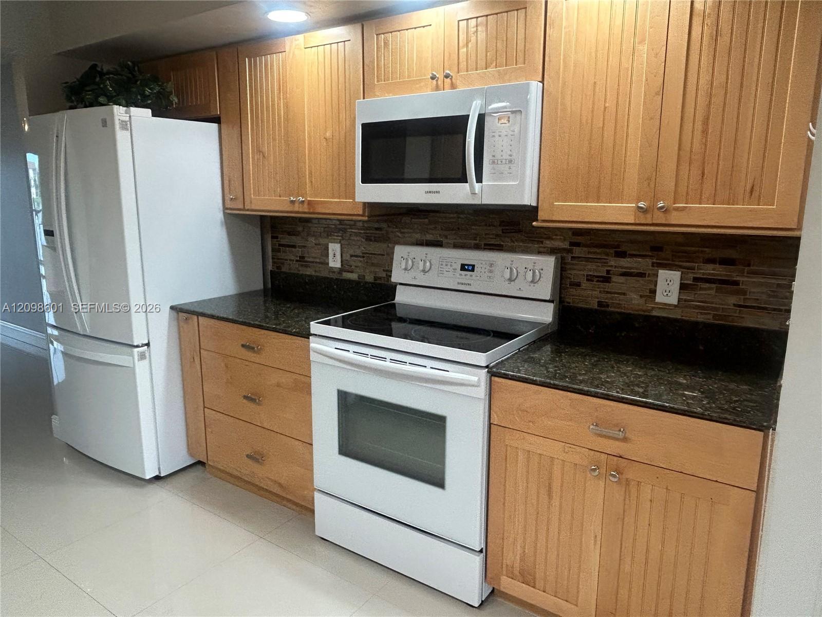 571 SW 141st Ave # 212N, Pembroke Pines FL 33027 photo 3