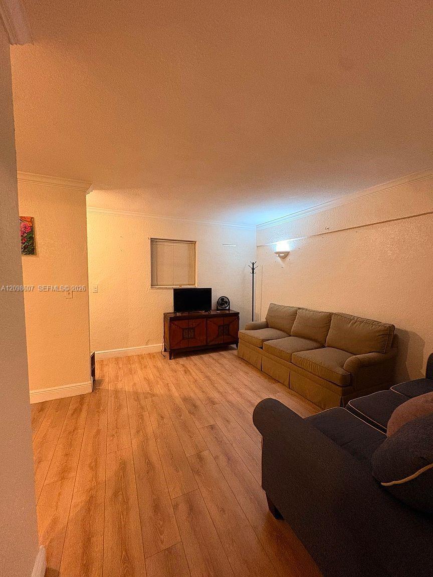 636 NE 63rd St # 5, Miami FL 33138