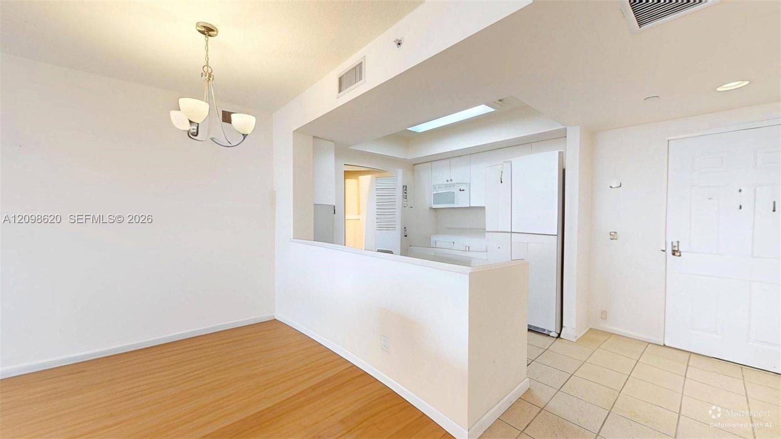 19501 W Country Club Dr # 2505, Aventura FL 33180 photo 5