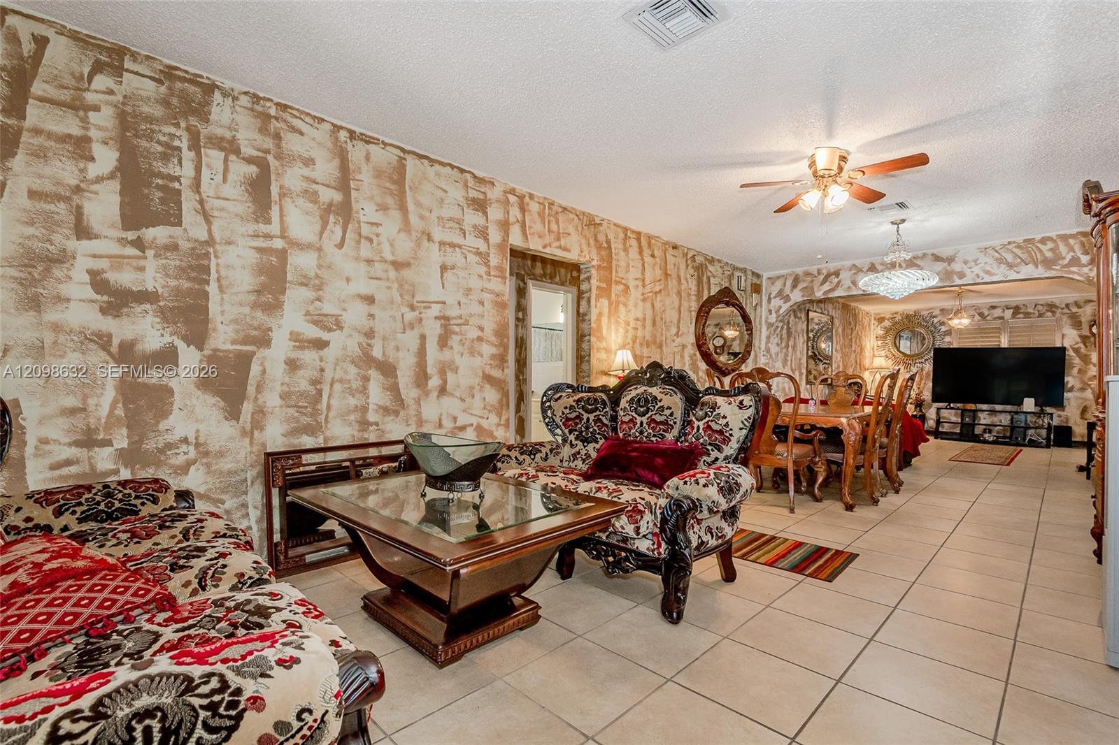 3530 Oak Ave, Miami FL 33133 photo 5