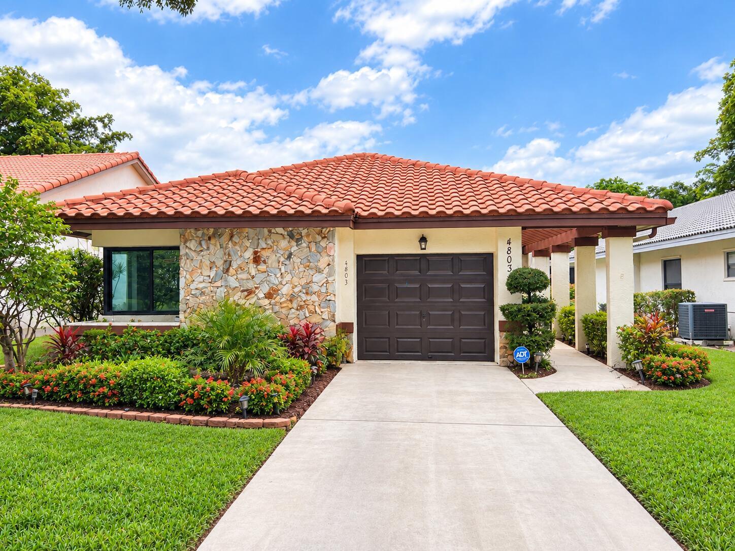 4803 BOXWOOD Circle, Boynton Beach FL 33436