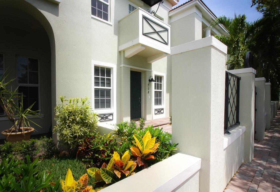 708 NW 83rd Place, Boca Raton FL 33487 photo 2