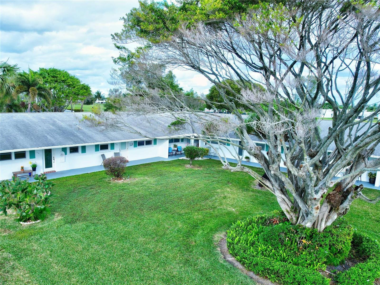 400 SW Golfview Terrace # 111, Boynton Beach FL 33426 photo 2
