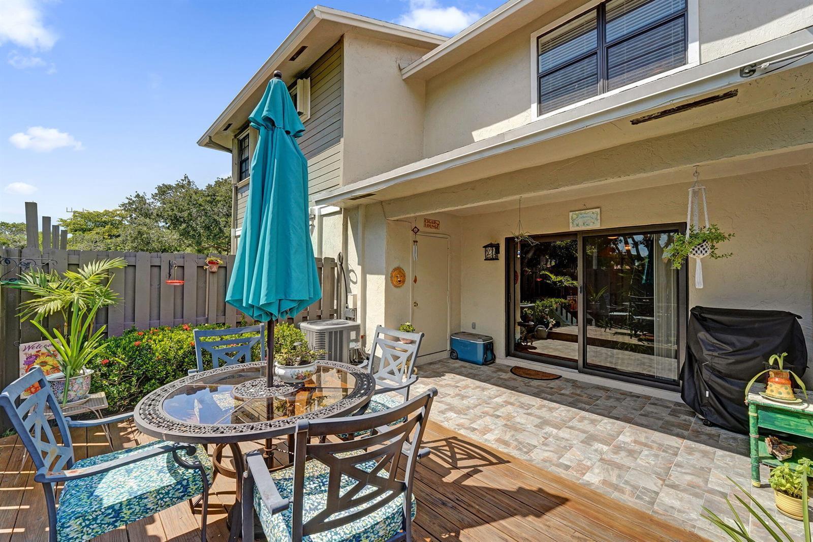 10772 NW 11TH Street, Pembroke Pines FL 33026 photo 3