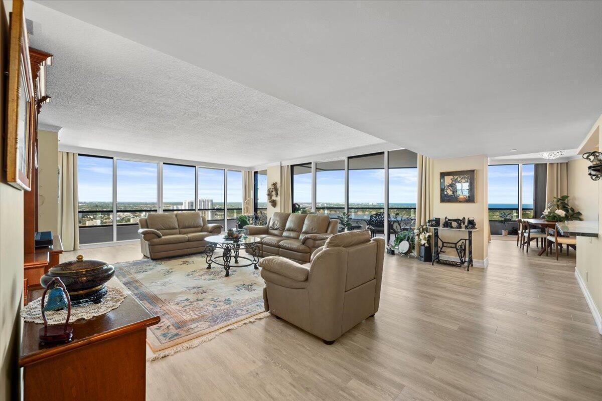 100 LAKESHORE Drive # 2156, North Palm Beach FL 33408 photo 3
