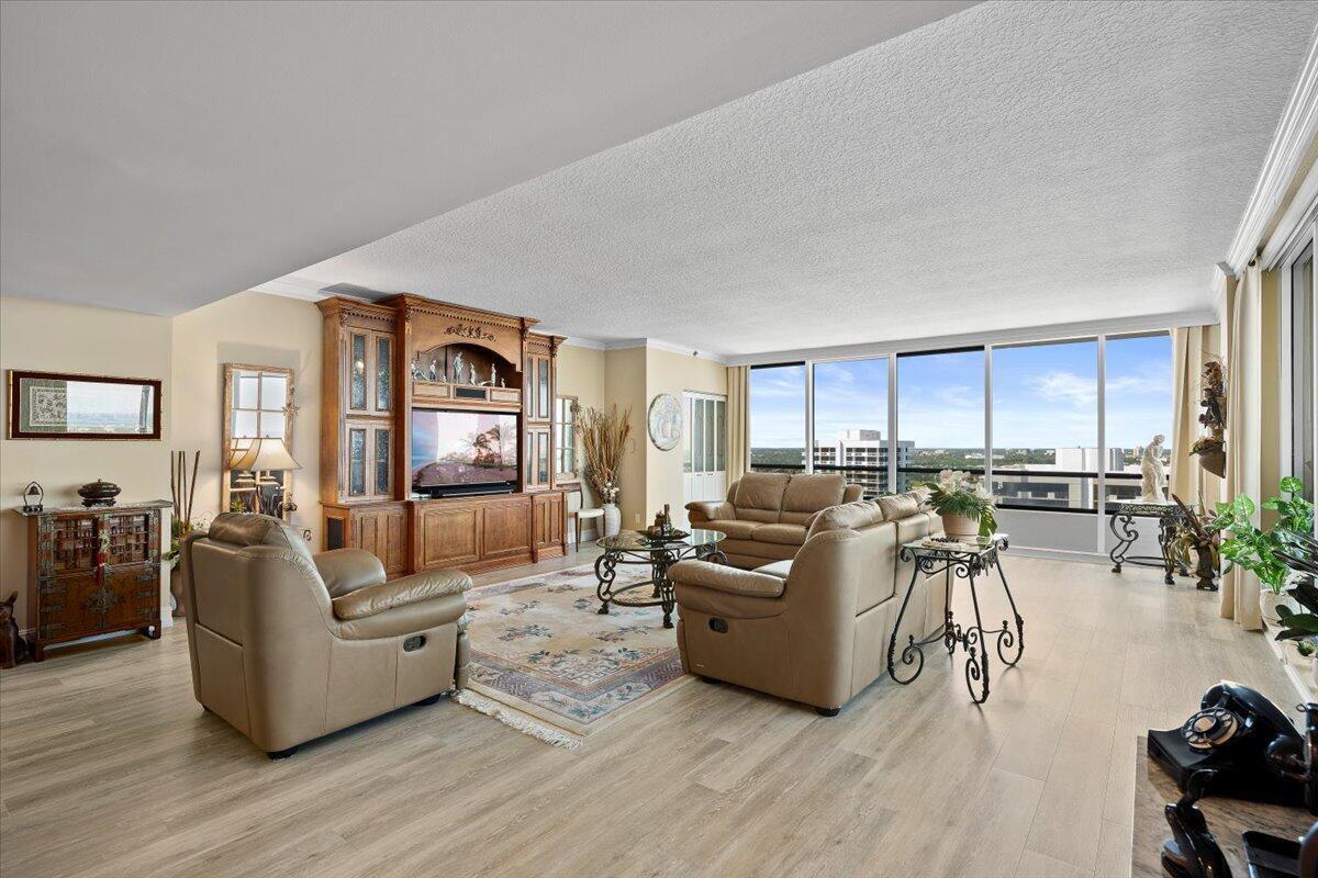 100 LAKESHORE Drive # 2156, North Palm Beach FL 33408 photo 5